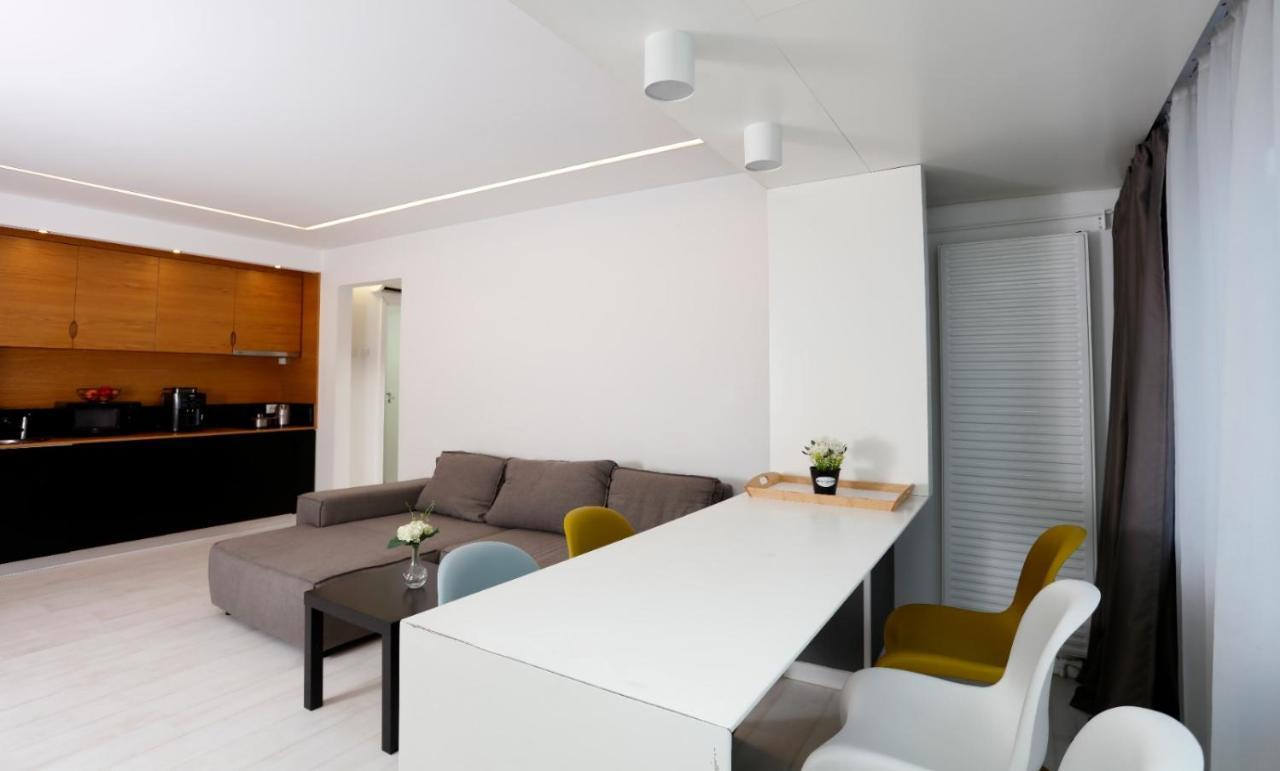 Platinum Apartment With 2 Bedrooms Bukurešť Exteriér fotografie
