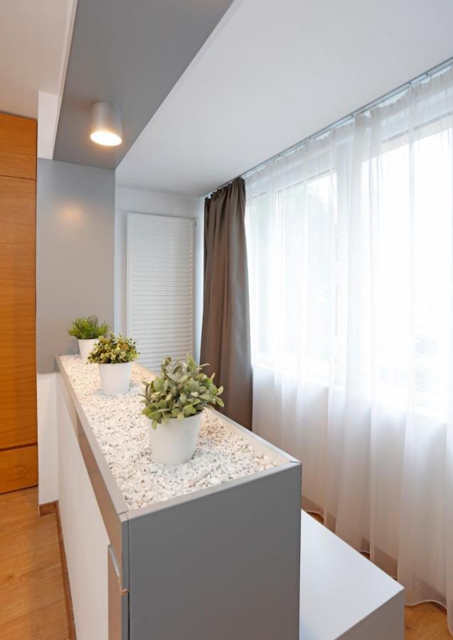 Platinum Apartment With 2 Bedrooms Bukurešť Exteriér fotografie